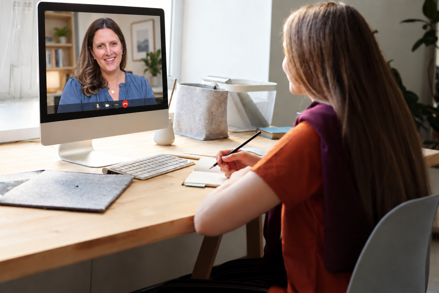 Dr. Sabrina Ismailer supporting a student during a virtual session